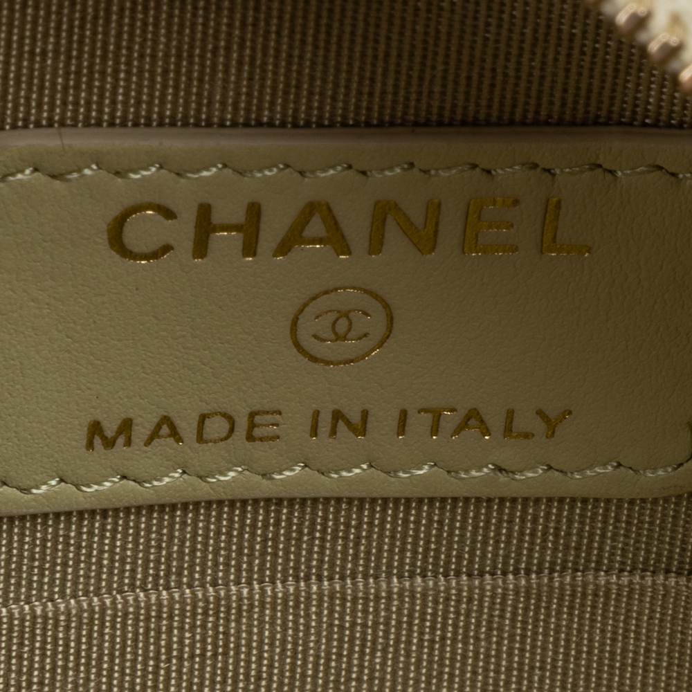 Chanel French New Wave Round Clutch - Picture 10 of 11
